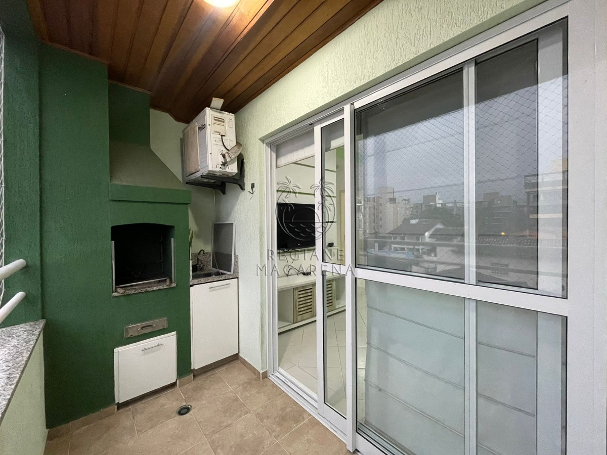 Apartamento à venda com 2 quartos, 70m² - Foto 9
